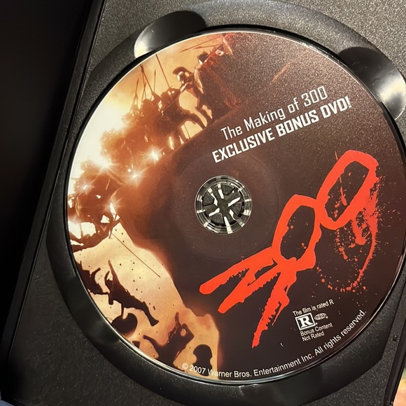 300 (movie) - DVD - Used - Gerard Butler, dir. by Zach Snyder - Picture 10 of 10